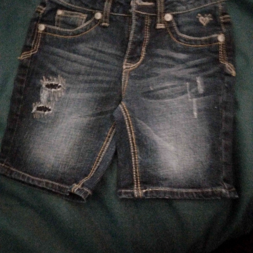 Junior denim shorts